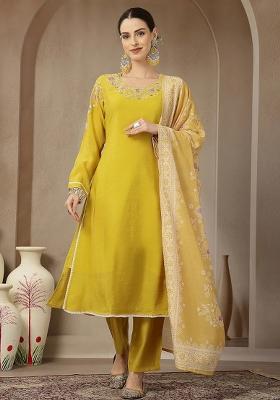 Yellow Embroidered Chanderi Silk Kurta Dupatta Set