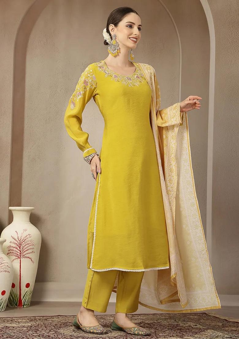 Yellow Embroidered Chanderi Silk Kurta Dupatta Set - Indya