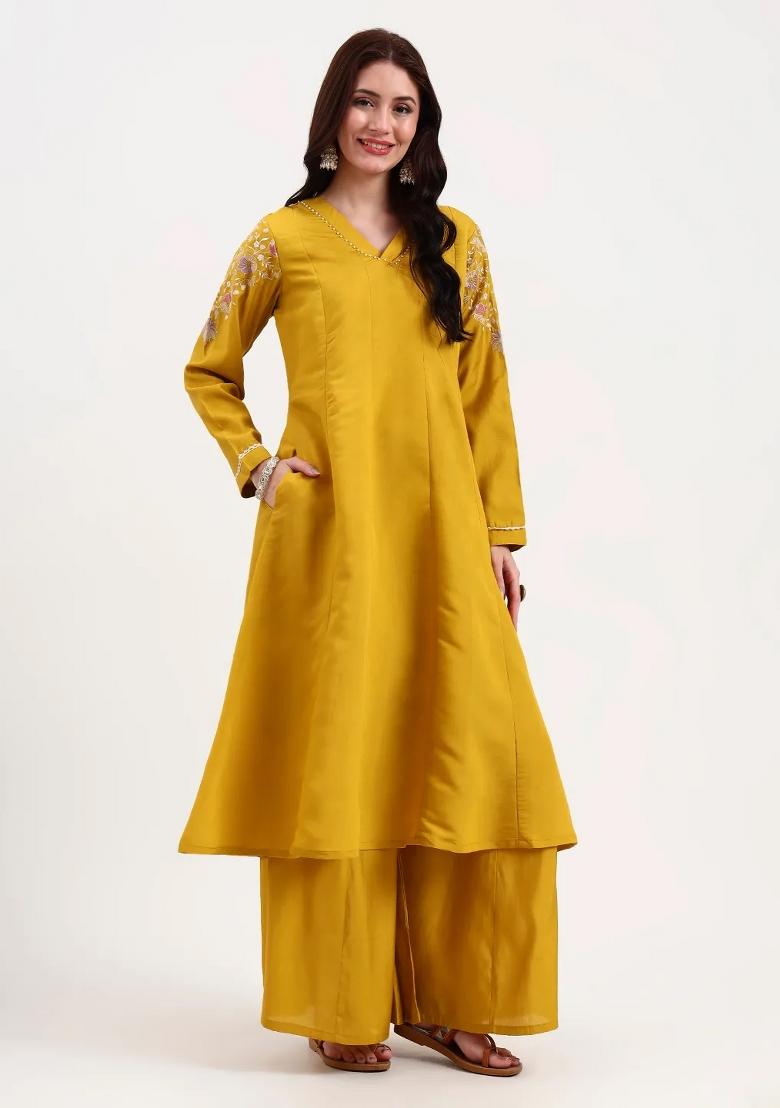 Mustard Motif Silk Blend Kurta Dupatta Set - Indya