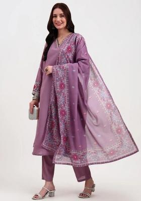 Lavender Motif Silk Blend Kurta Dupatta Set