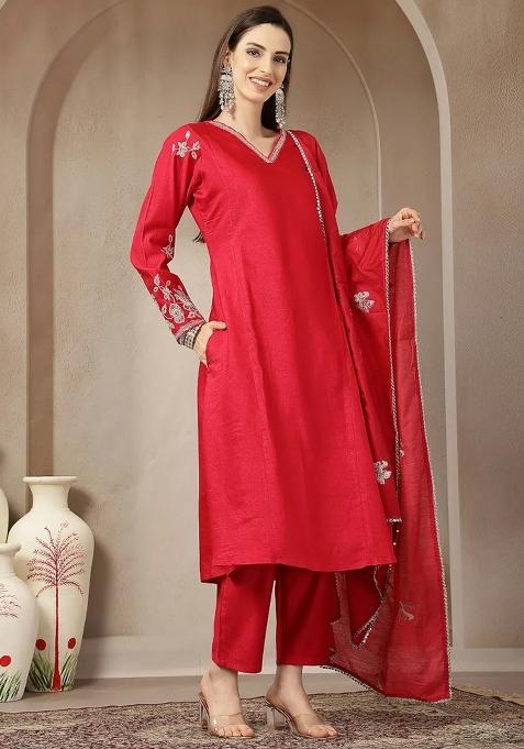 Pink Embroidered Silk Blend Kurta Dupatta Set