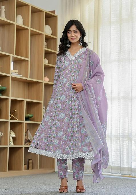 Lavender Motif Cotton Kurta Dupatta Set