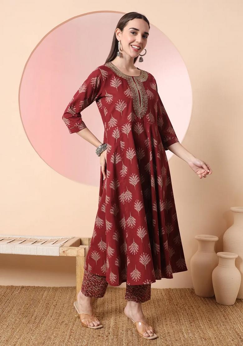 Maroon Motif Cotton Kurta Dupatta Set - Indya