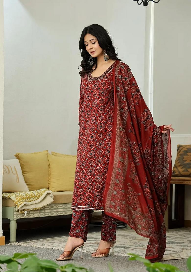 Maroon Motif Cotton Kurta Dupatta Set - Indya