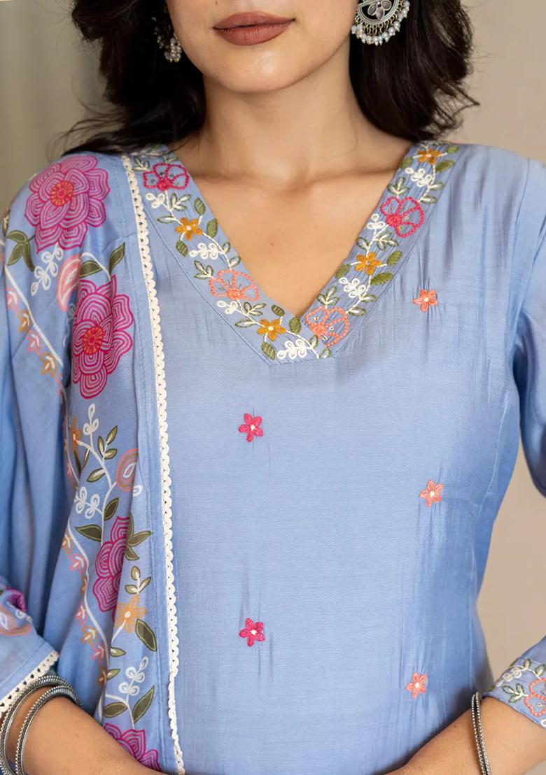 Blue Embroidered Chanderi Silk Kurta Dupatta Set - Indya