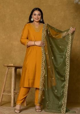 Mustard Embroidered Silk Blend Kurta Dupatta Set