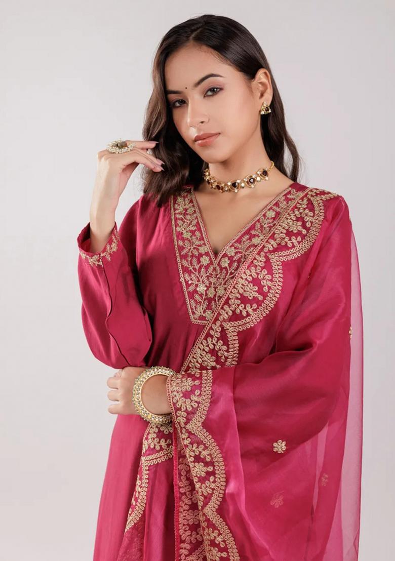 Burgundy Embroidered Silk Blend Kurta Dupatta Set - Indya