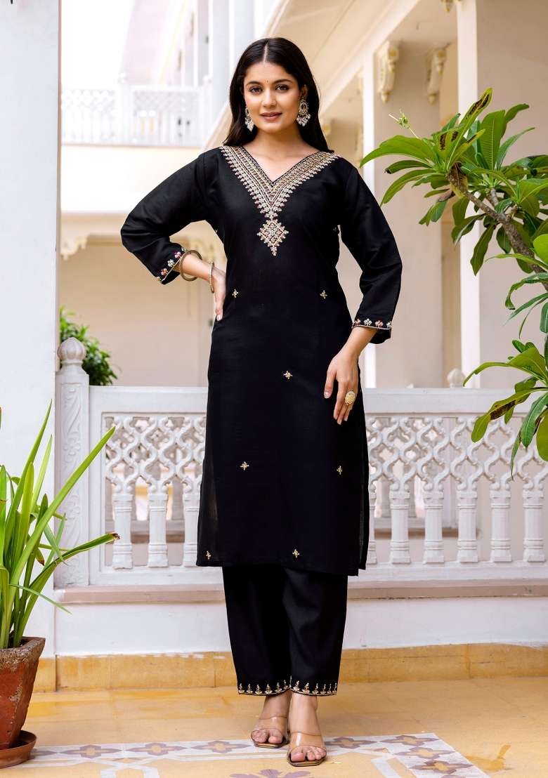 Black Embroidered Chanderi Straight Kurta Set - Indya