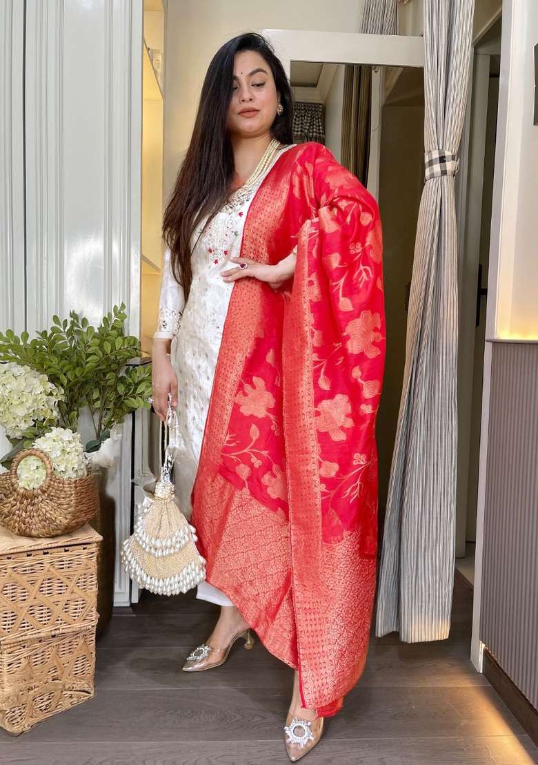 White Embroidered Chanderi Straight Kurta Set - Indya