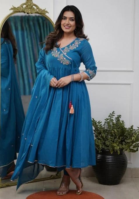 petrol Embroidered Parmpara Kurta Set