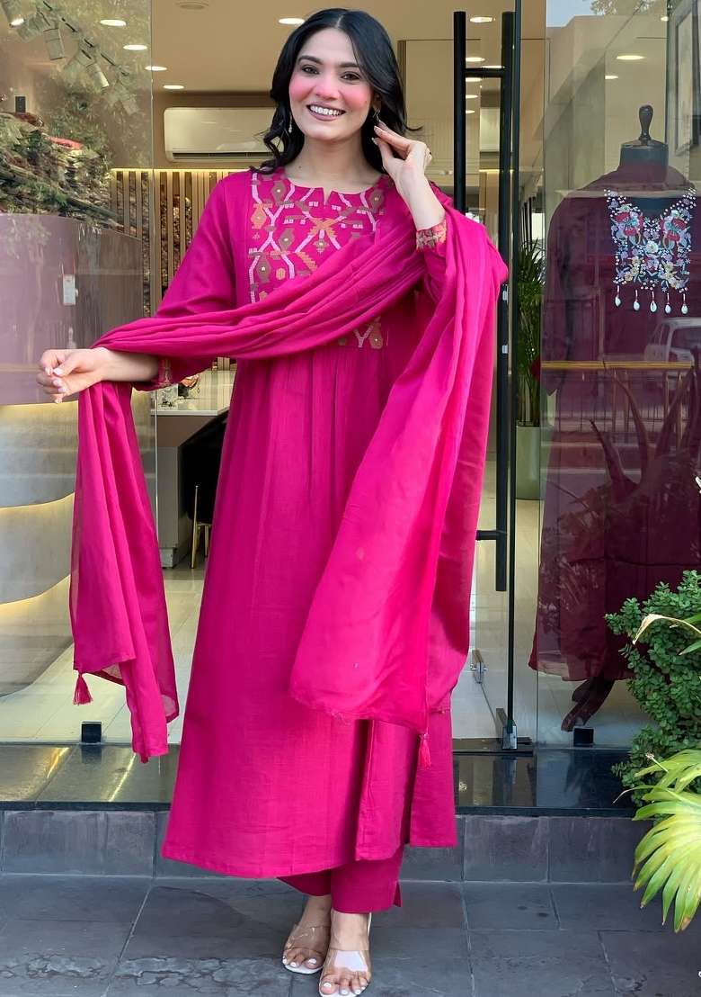 Pink Embroidered Chanderi Straight Kurta Set - Indya