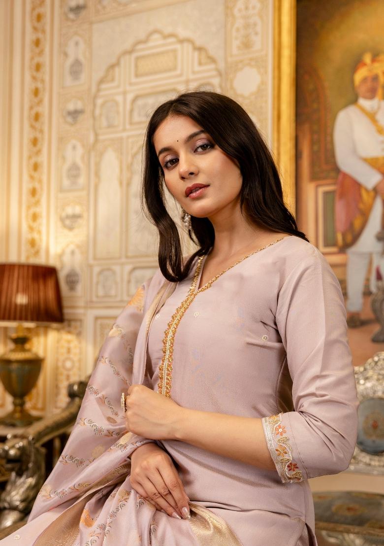 Lavender Resham Embroidery Viscose Kurta Set - Indya