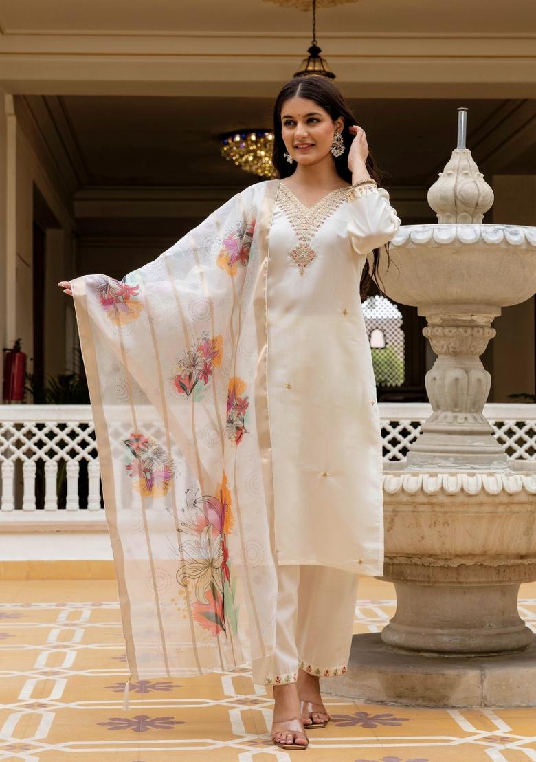 Off White Resham Embroidery Chanderi Kurta Set - Indya