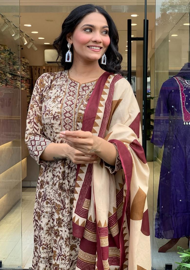 Cream Abstract Print Blended Cotton Kurta Set - Indya