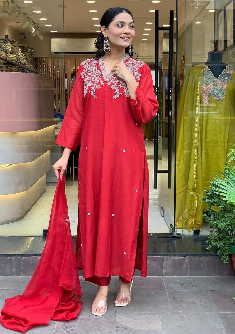 Red Resham Embroidery Chanderi Kurta Set - Indya