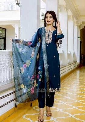 Blue Resham Embroidery Chanderi Kurta Set