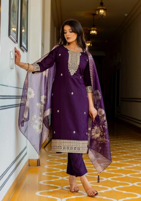 Violet Resham Embroidery Chanderi Kurta Set