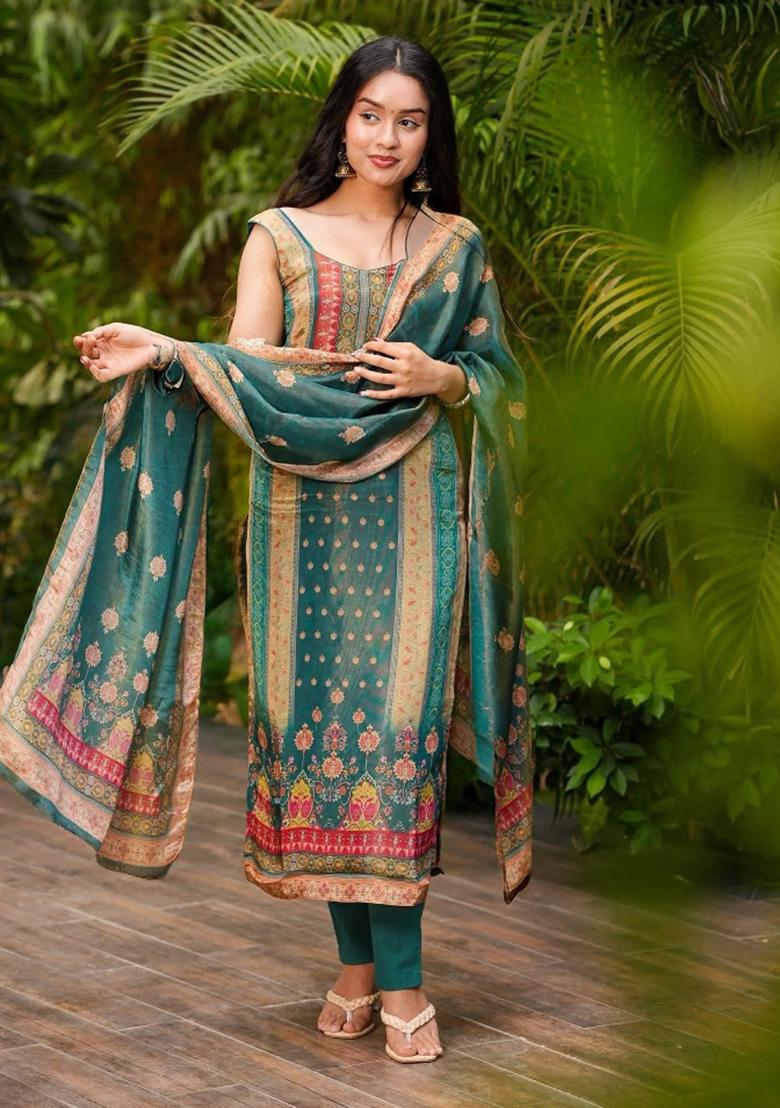 Green Abstract Print Silk Blended Kurta Set - Indya