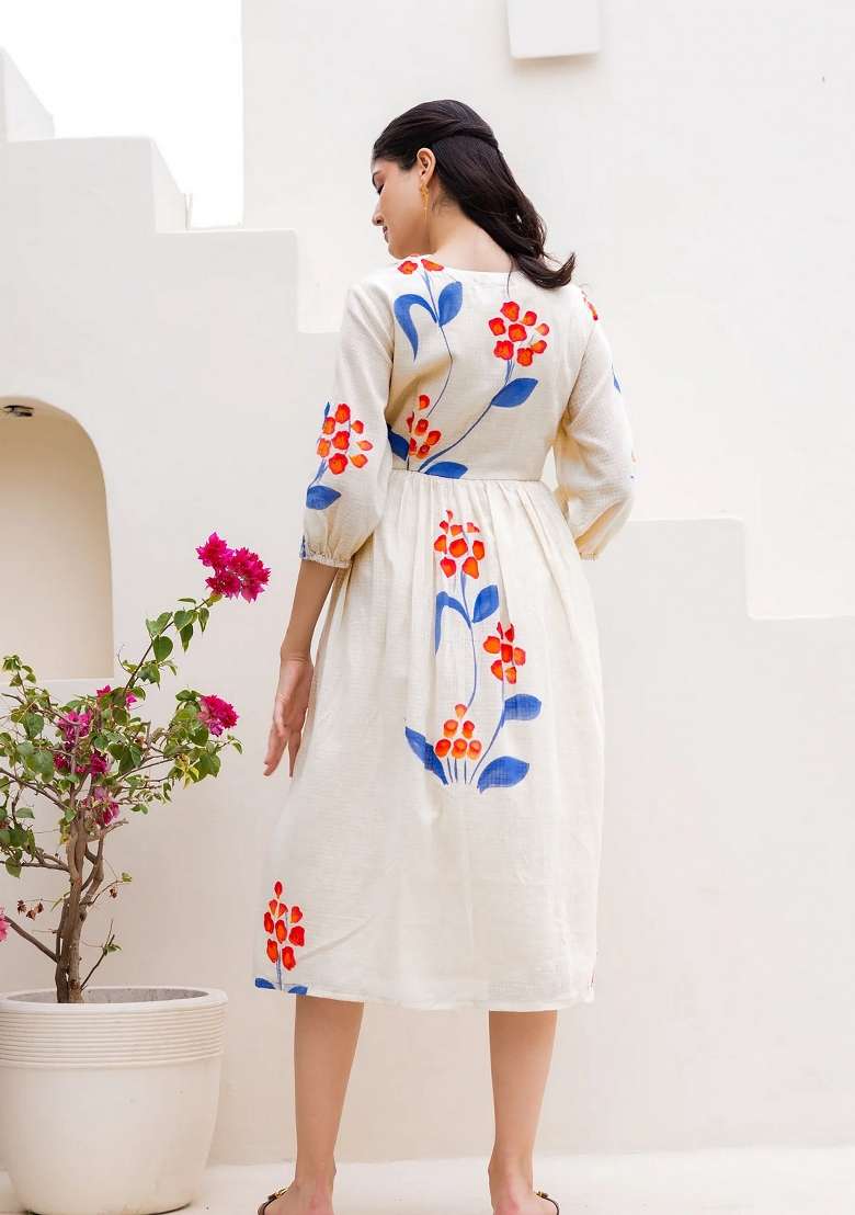 White Floral Print Silk Kurta - Indya