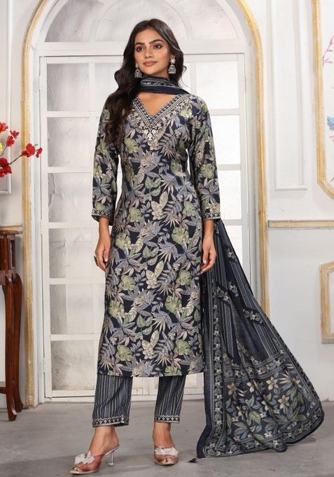 Black Abstract Print Chanderi Kurta Set