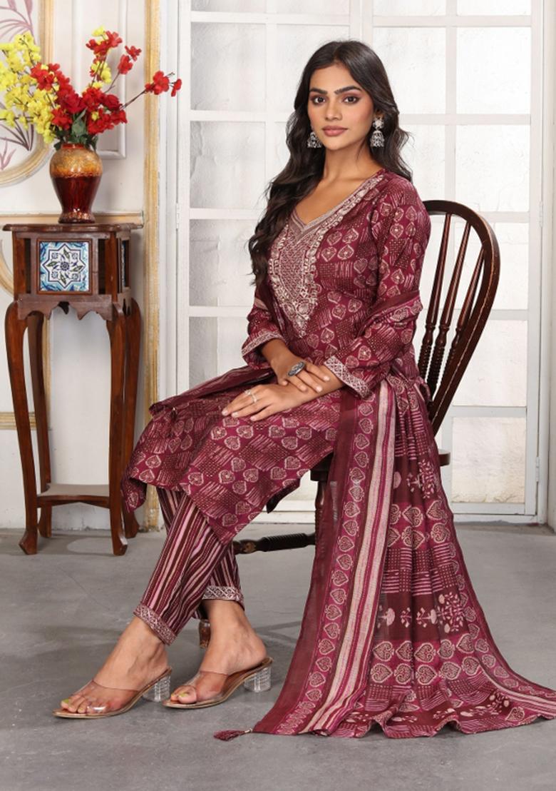 Wine Abstract Print Chanderi Kurta Set - Indya