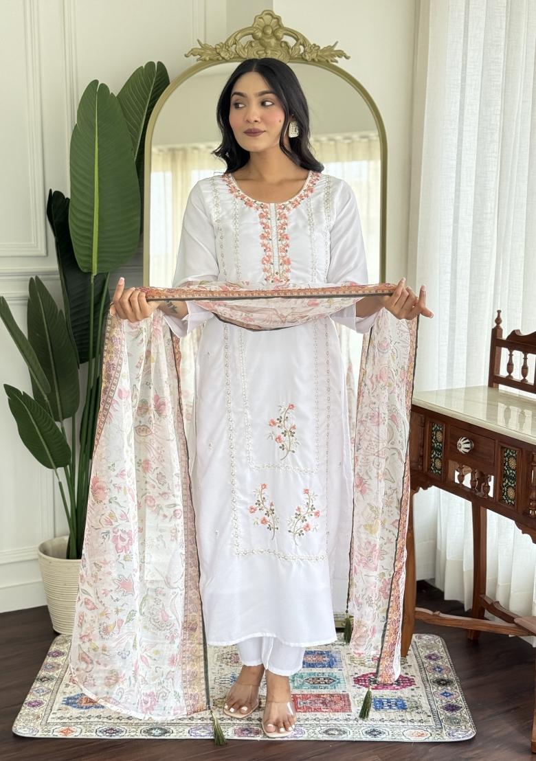 Off White Abstract Print Rayon Kurta Set - Indya