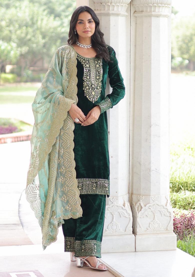 Green Resham Embroidery Velvet Kurta Set - Indya