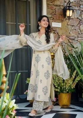 Grey Abstract Print Art Silk Kurta Set