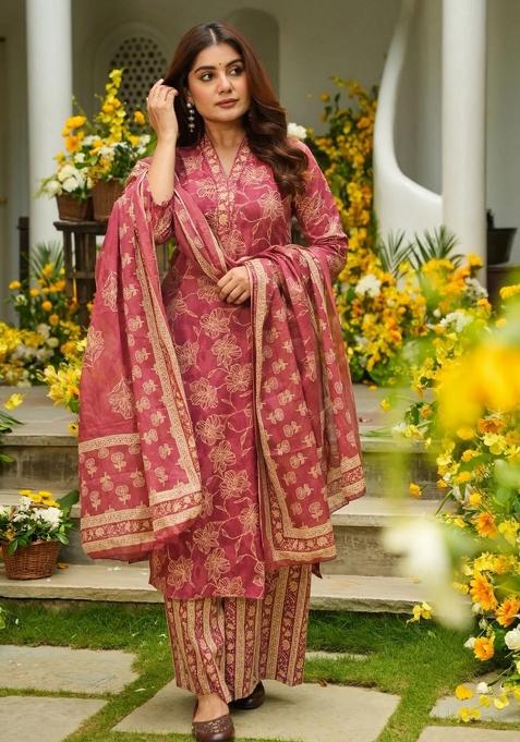 Red Abstract Print Art Silk Kurta Set