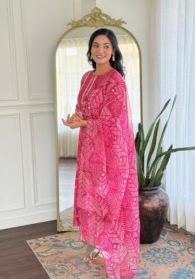 Pink Resham Embroidery Rayon Kurta Set