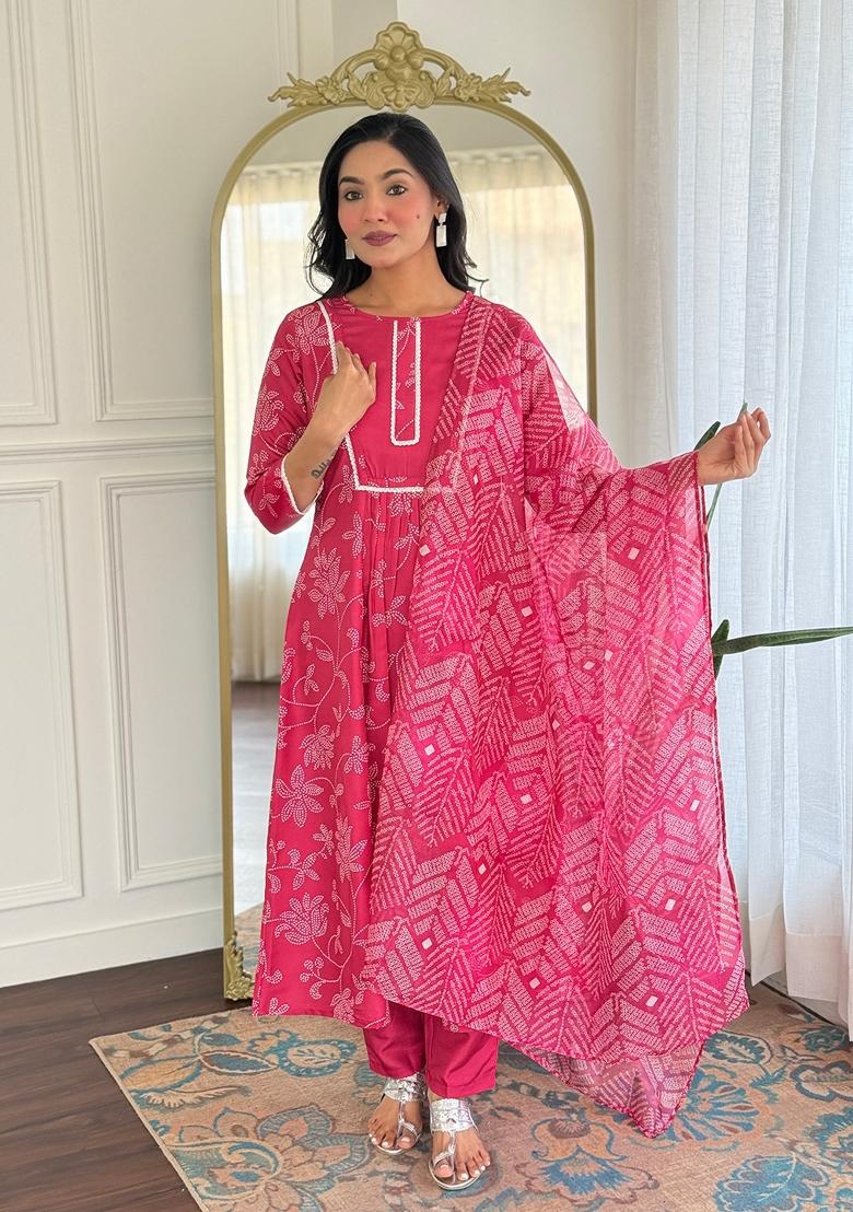 Pink Resham Embroidery Rayon Kurta Set - Indya