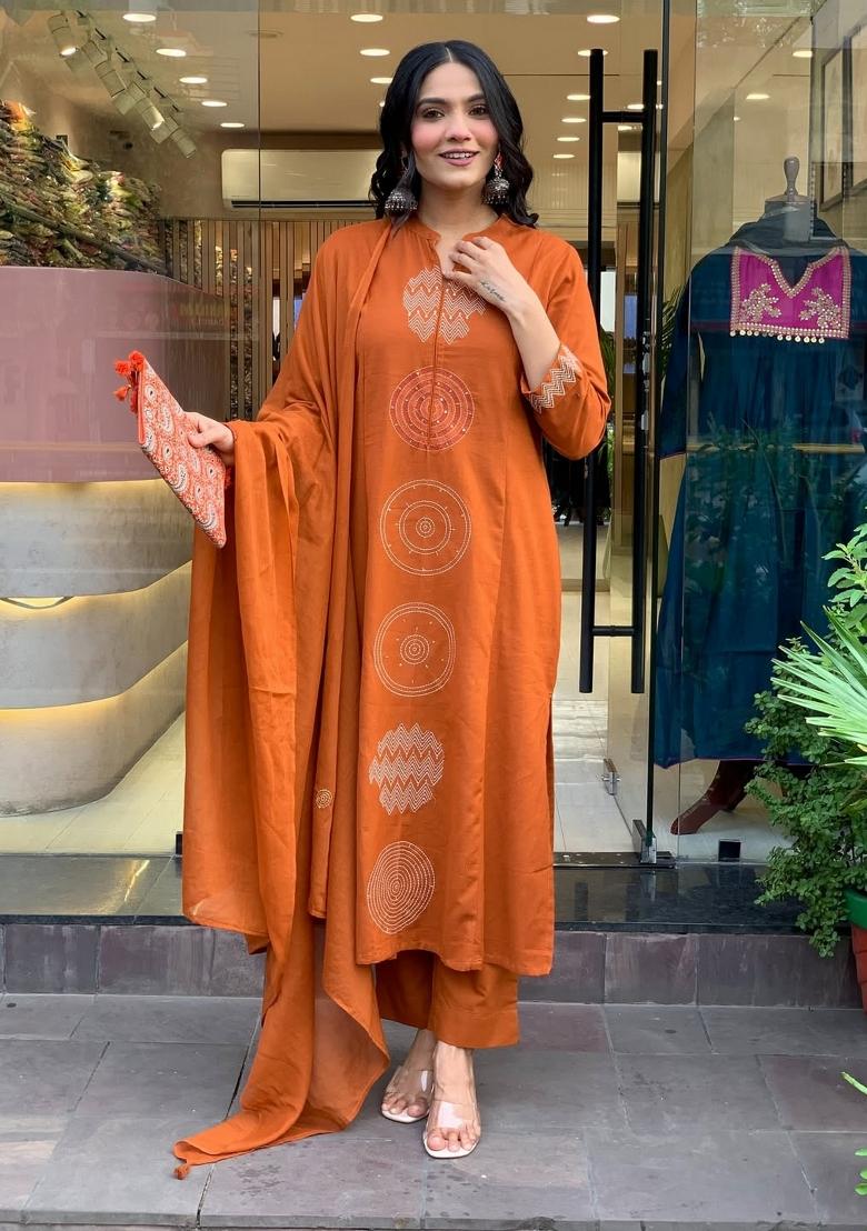 Orange Resham Embroidery Chanderi Kurta Set - Indya