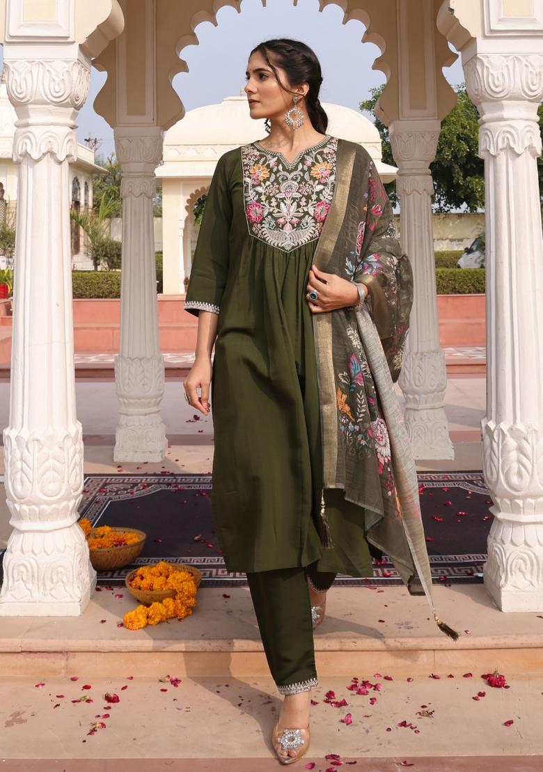 Green Resham Embroidery Art Silk Kurta Set - Indya