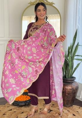 Wine Abstract Print Viscose Kurta Set