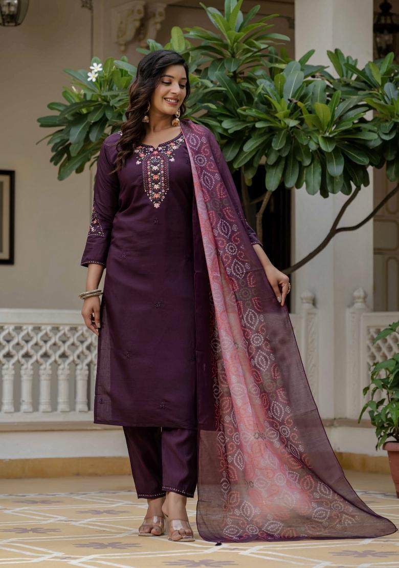 Wine Abstract Print Rayon Kurta Set - Indya