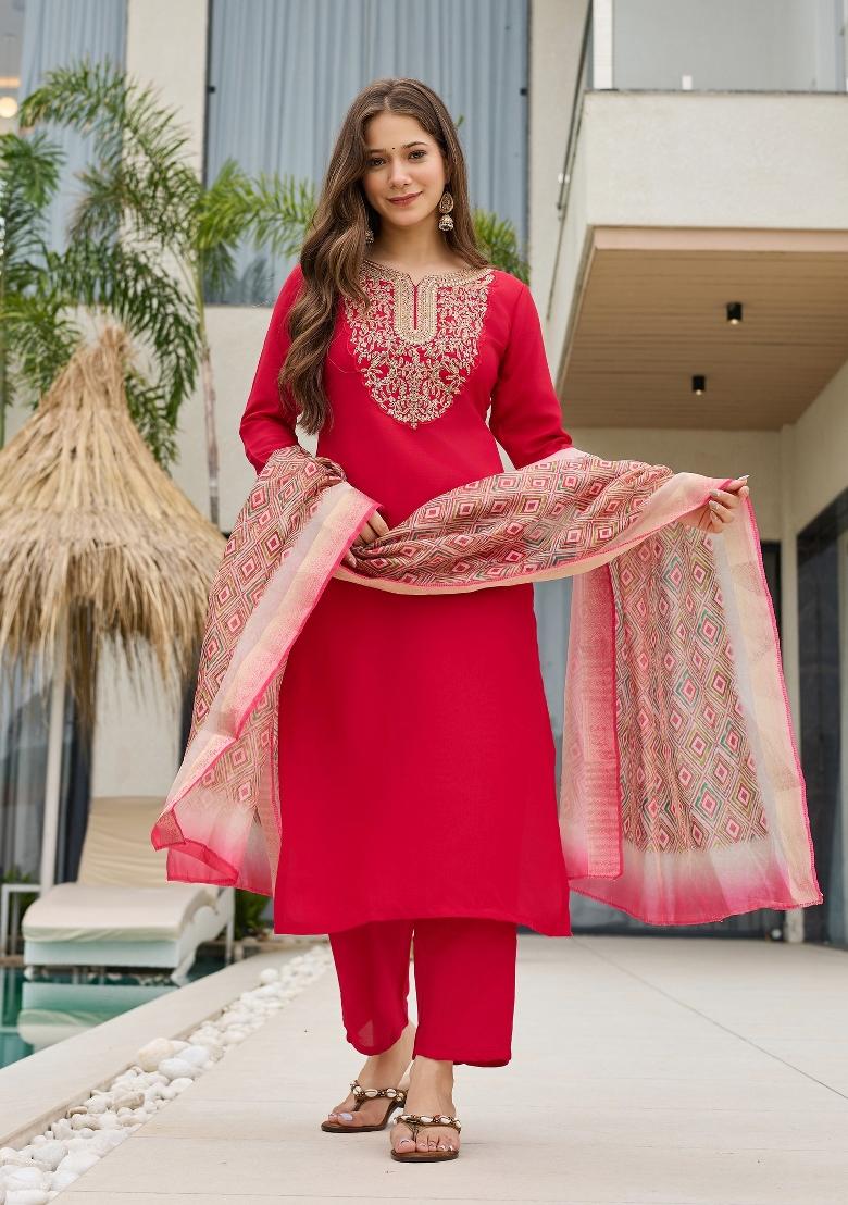 Red Abstract Print Rayon Kurta Set - Indya