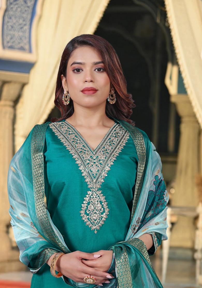 Green Abstract Print Viscose Kurta Set - Indya