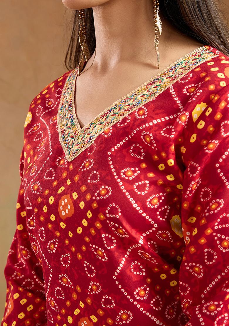 Red Motif Rayon Kurta Set - Indya