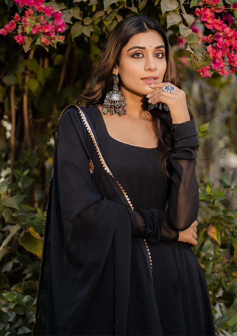 Black Solid Georgette Kurta With Dupatta - Indya