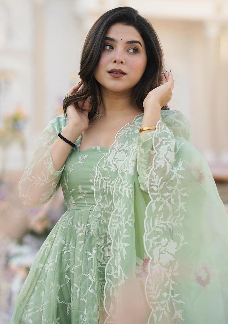Light Green Embroidery Organza Kurta Set - Indya