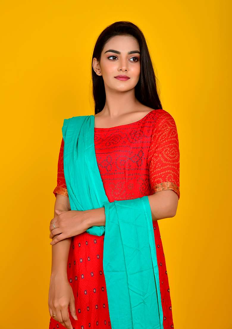 Red Bandhani Cotton Anarkali With Dupatta - Indya