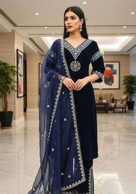Blue Embroidery Velvet Kurta Set
