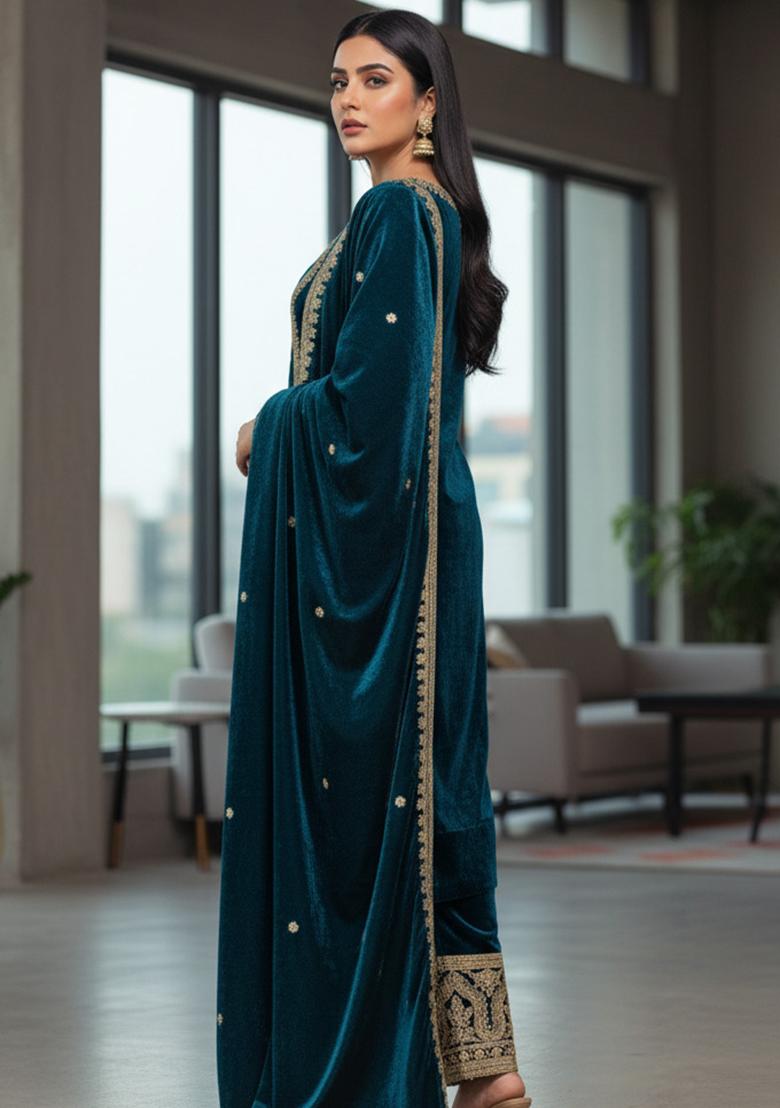 Teal Embroidery Velvet Kurta Set - Indya