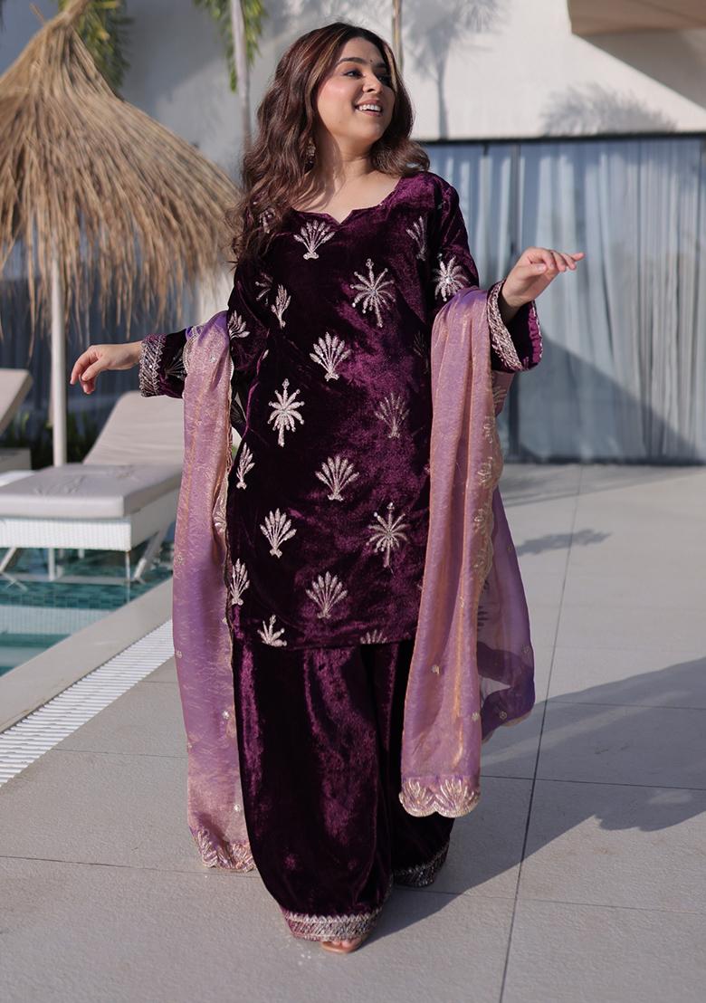 Maroon Embroidery Velvet Kurta Set - Indya