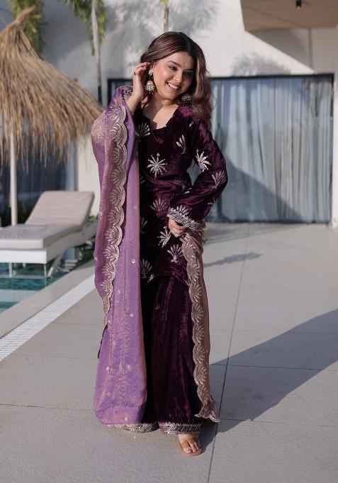 Maroon Embroidery Velvet Kurta Set