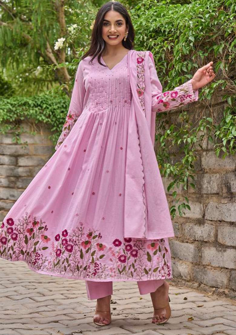 Pink Embroidery Silk Blend Kurta Set - Indya