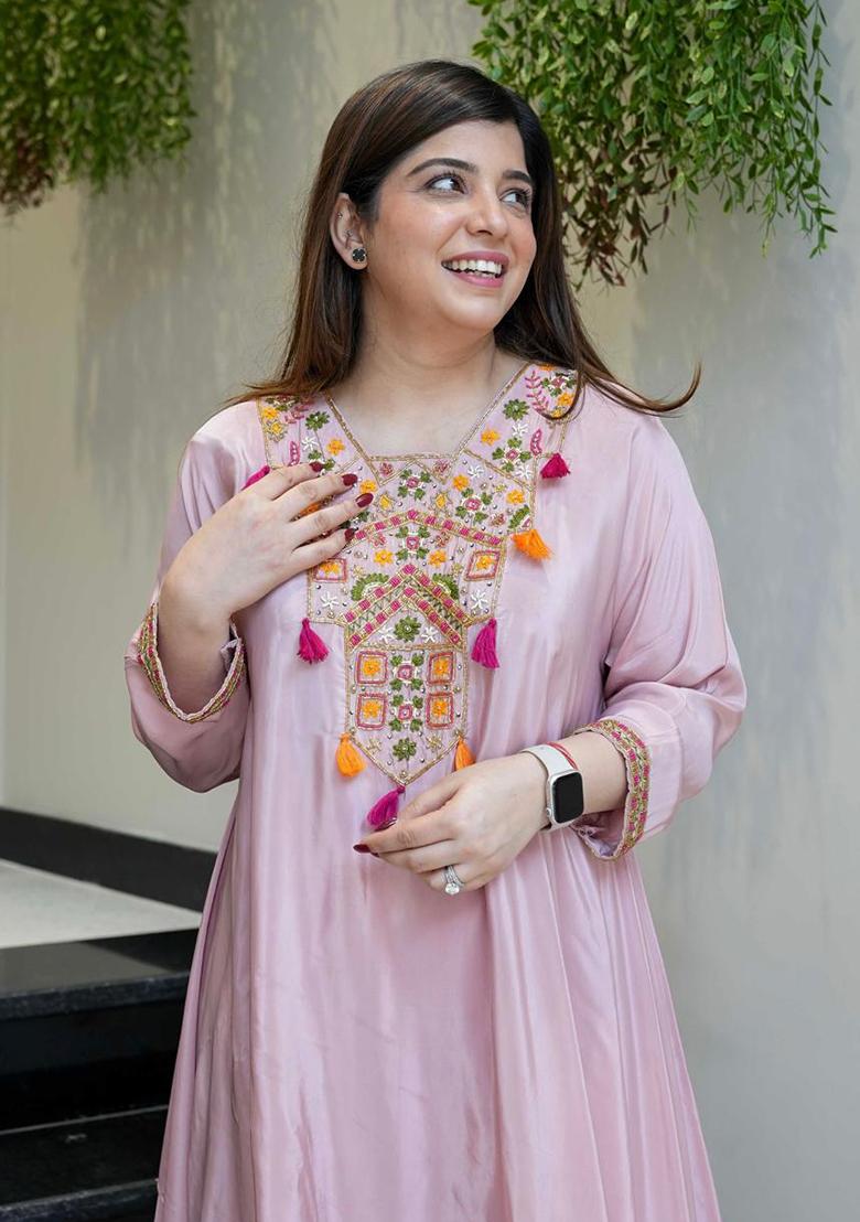 Pink Embroidery Silk Kurta Set - Indya