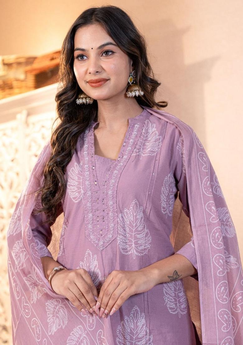 Light Lilac Embroidery Cotton Kurta Sets - Indya