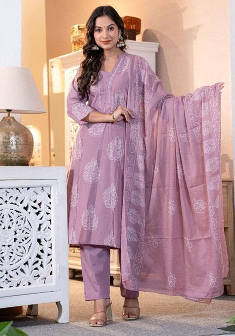 Light Lilac Embroidery Cotton Kurta Sets