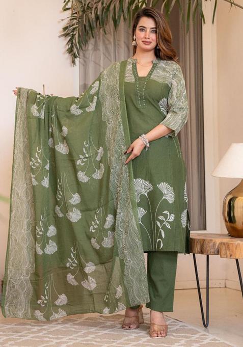 Green Embroidery Cotton Kurta Sets